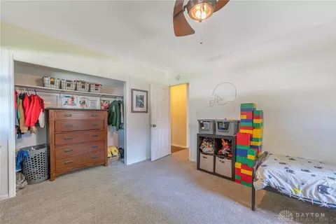 Bedroom - 4616 Glenheath Dr, Kettering, OH 45440 photo 2 of 5