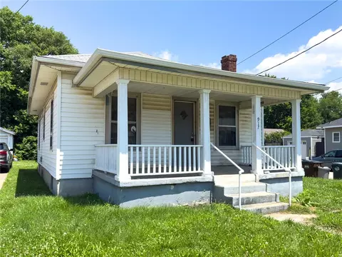 917 Delaware Ave, Middletown, OH 45044