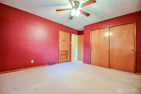 Bedroom - 101 Laurelann Dr, Kettering, OH 45429 photo 6 of 7