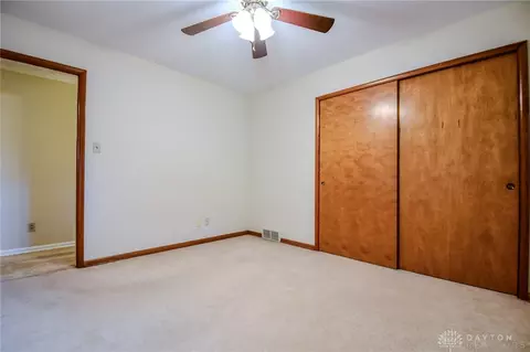 Bedroom - 101 Laurelann Dr, Kettering, OH 45429 photo 5 of 7