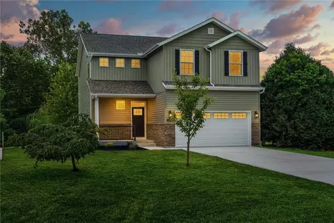 2873 Cove Cir, Beavercreek, OH 45431