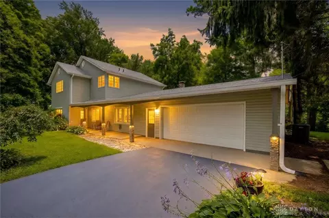 887 Oxford Middletown Rd, Hamilton, OH 45013