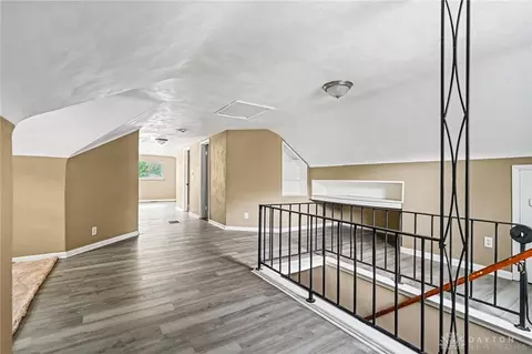 Entry Way - 272 Maple Ave, Centerville, OH 45459 photo 1 of 2