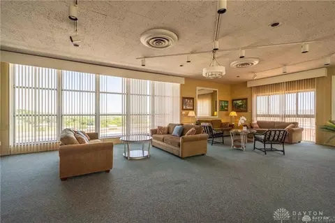 Living - 2230 S Patterson Blvd #6, Kettering, OH 45409 photo 5 of 6