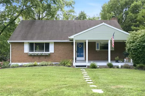 3031 Springhill Rd, Dayton, OH 45434