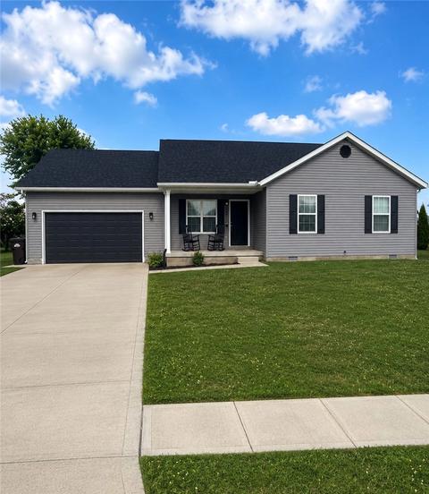 764 Oakdale Dr, Jamestown, OH 45335