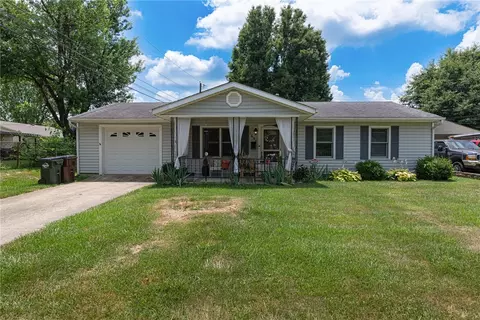 1658 Bowman Dr, Xenia, OH 45385