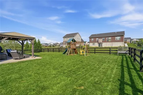 Exterior - 748 E Brooke Dr, Monroe, OH 45050 photo 7 of 12