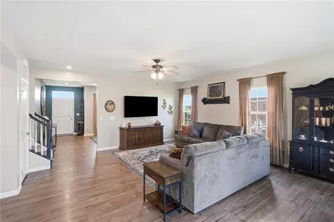 Living - 748 E Brooke Dr, Monroe, OH 45050 photo 1 of 3