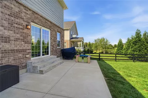 Exterior - 748 E Brooke Dr, Monroe, OH 45050 photo 11 of 12