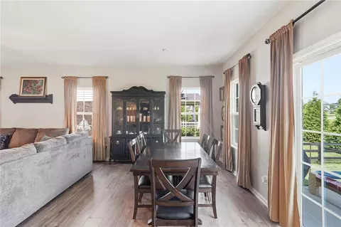 Dining - 748 E Brooke Dr, Monroe, OH 45050 photo 2 of 2