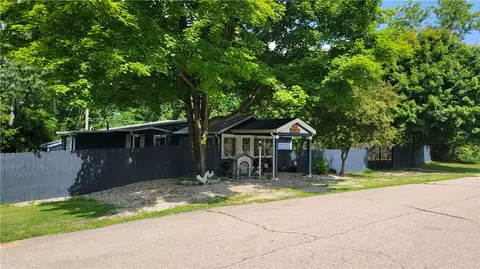 235 S Lansdowne Ave, Dayton, OH 45417