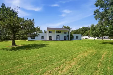Exterior - 6788 E Us Rt 22 3, Morrow, OH 45152 photo 2 of 16