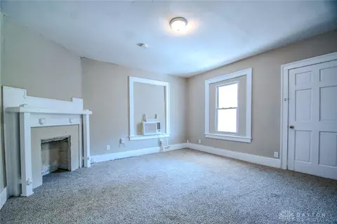 828 E Main St, Springfield, OH 45503 photo 36