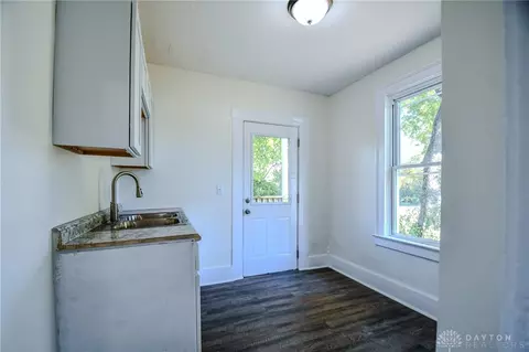 828 E Main St, Springfield, OH 45503 photo 22