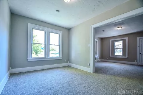 828 E Main St, Springfield, OH 45503 photo 39