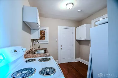 828 E Main St, Springfield, OH 45503 photo 43