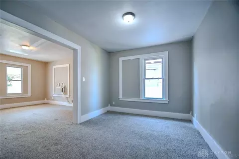 828 E Main St, Springfield, OH 45503 photo 29