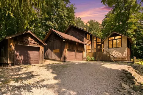 4142 Clayton Rd, Brookville, OH 45309
