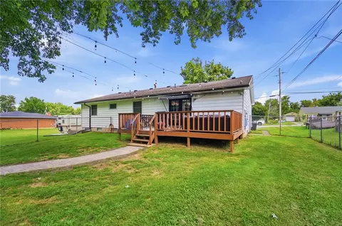 Exterior - 1801 Beacon St, Springfield, OH 45505 photo 11 of 21