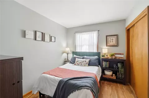 Bedroom - 1801 Beacon St, Springfield, OH 45505 photo 4 of 10