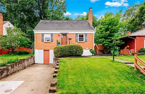 Exterior - 345 Durrell Ave, Cincinnati, OH 45215 photo 5 of 12