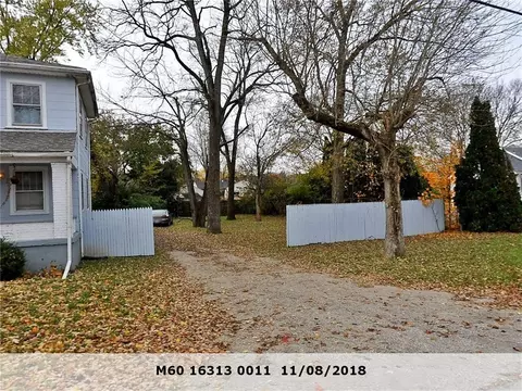 8615 N Main St, Clayton, OH 45315