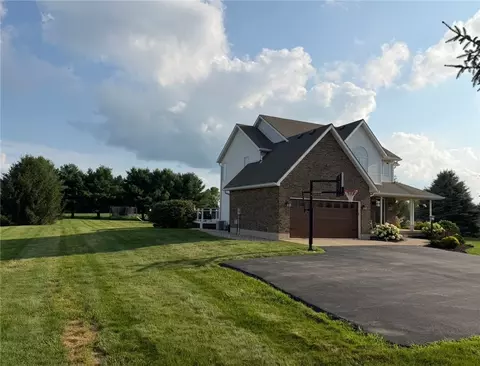 3875 Pinewood Ave, Springfield, OH 45502 photo 4