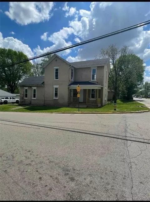 827 N Oakland St #827 1/2, Urbana, OH 43078