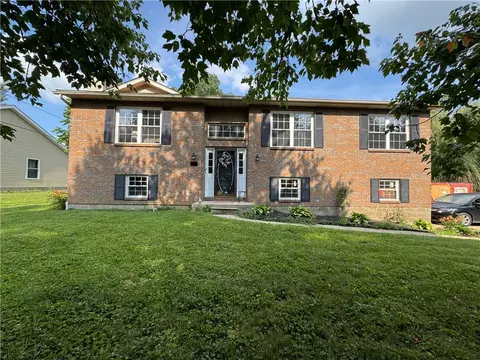 588 Skodborg Dr, Eaton, OH 45320