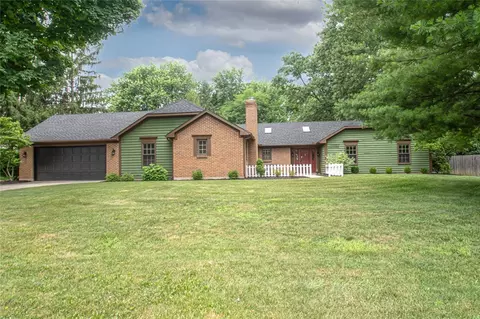 10035 Mallet Dr, Washington Township, OH 45458