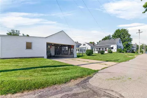 Exterior - 1032 Broadway Ave, Sidney, OH 45365 photo 10 of 11
