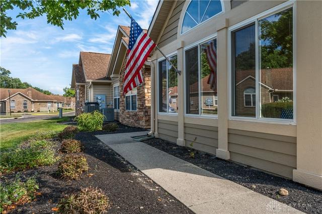 2421 Patrick Blvd, Beavercreek, OH 45431