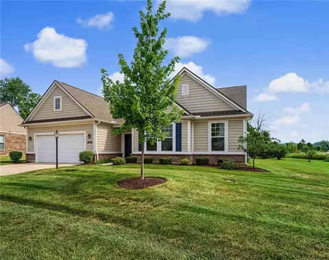 961 Reeder Cir, Washington Township, OH 45458