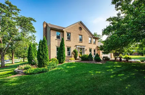 7062 Gregory Creek Ln, West Chester, OH 45069