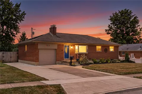 1124 Rio Ln, Kettering, OH 45429 photo 2