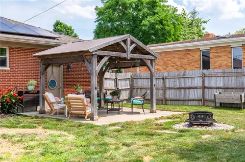 1124 Rio Ln, Kettering, OH 45429 photo 44