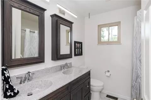 1124 Rio Ln, Kettering, OH 45429 photo 25