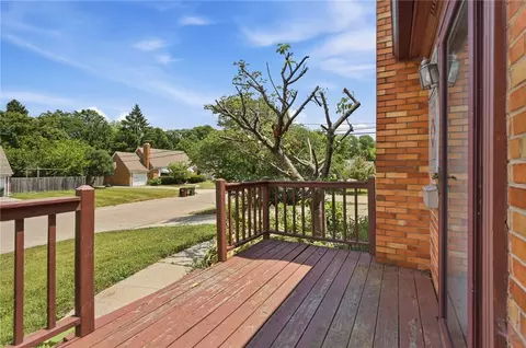 104 N Bromfield Rd, Kettering, OH 45429 photo 6