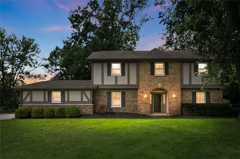 316 Beacon Ct, Washington Township, OH 45458
