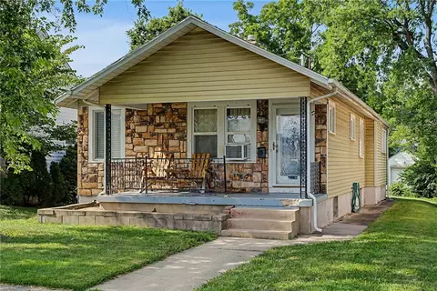 955 Weng Ave, Dayton, OH 45420