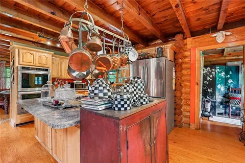 Kitchen - 963 Pratt Rd, Blanchester, OH 45107 photo 7 of 8