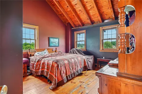 Bedroom - 963 Pratt Rd, Blanchester, OH 45107 photo 6 of 9