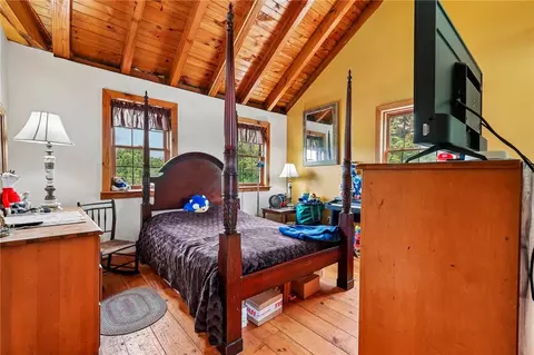 Bedroom - 963 Pratt Rd, Blanchester, OH 45107 photo 9 of 9