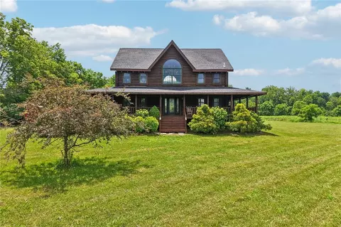 Exterior - 963 Pratt Rd, Blanchester, OH 45107 photo 5 of 16