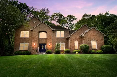 9663 Lupine Dr, West Chester, OH 45241