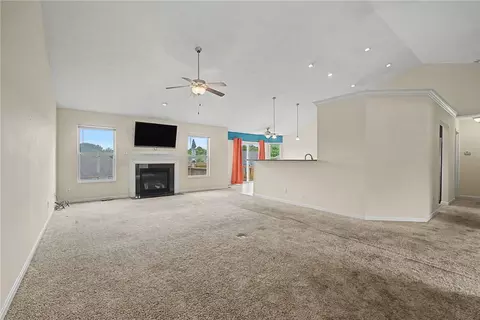 Living - 35 Louise Dr, Springboro, OH 45066 photo 5 of 11