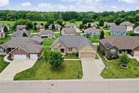 View/Area - 35 Louise Dr, Springboro, OH 45066 photo 1 of 5