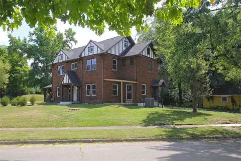 1326 Amherst Pl, Dayton, OH 45406