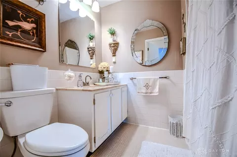 Bath - 2230 S Patterson Blvd #71, Kettering, OH 45409 photo 2 of 2